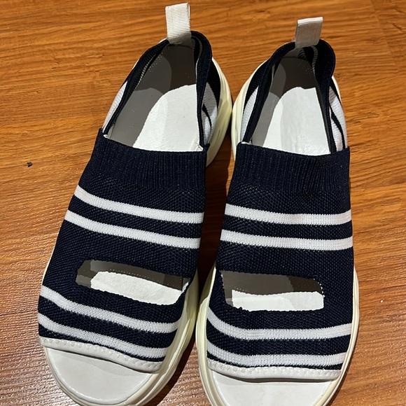 Ladies shoes - Picture 6 of 7